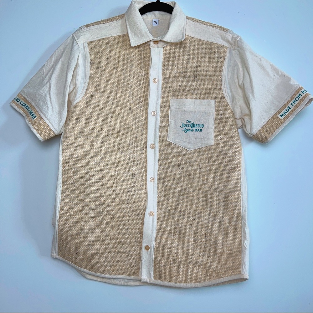 NEW | JOSE CUERVO AGAVE BAR Sustainable Shirt Made of Recycled Agave Plant M